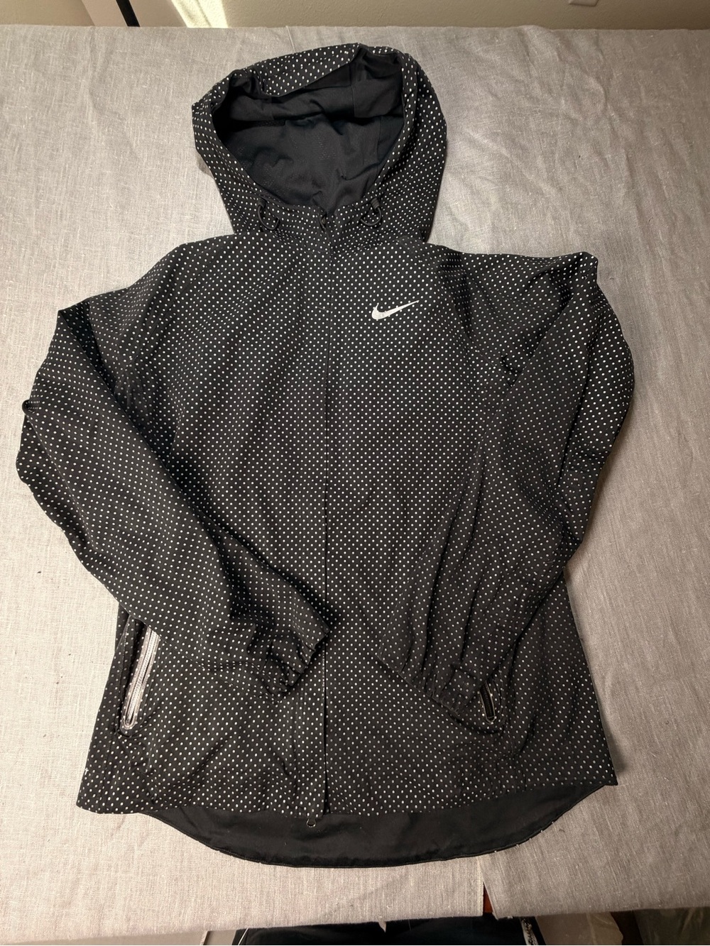 Nike Storm Fit 5 Shield Flash Max Reflective Running Jacket Women L Rare